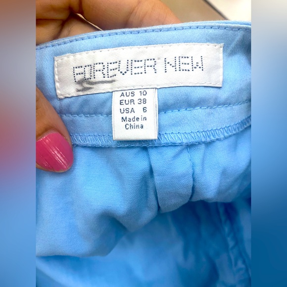 PRETTIEST POWDER BLUE LACE SKIRT FROM FOREVER NEW!! - Picture 3 of 3